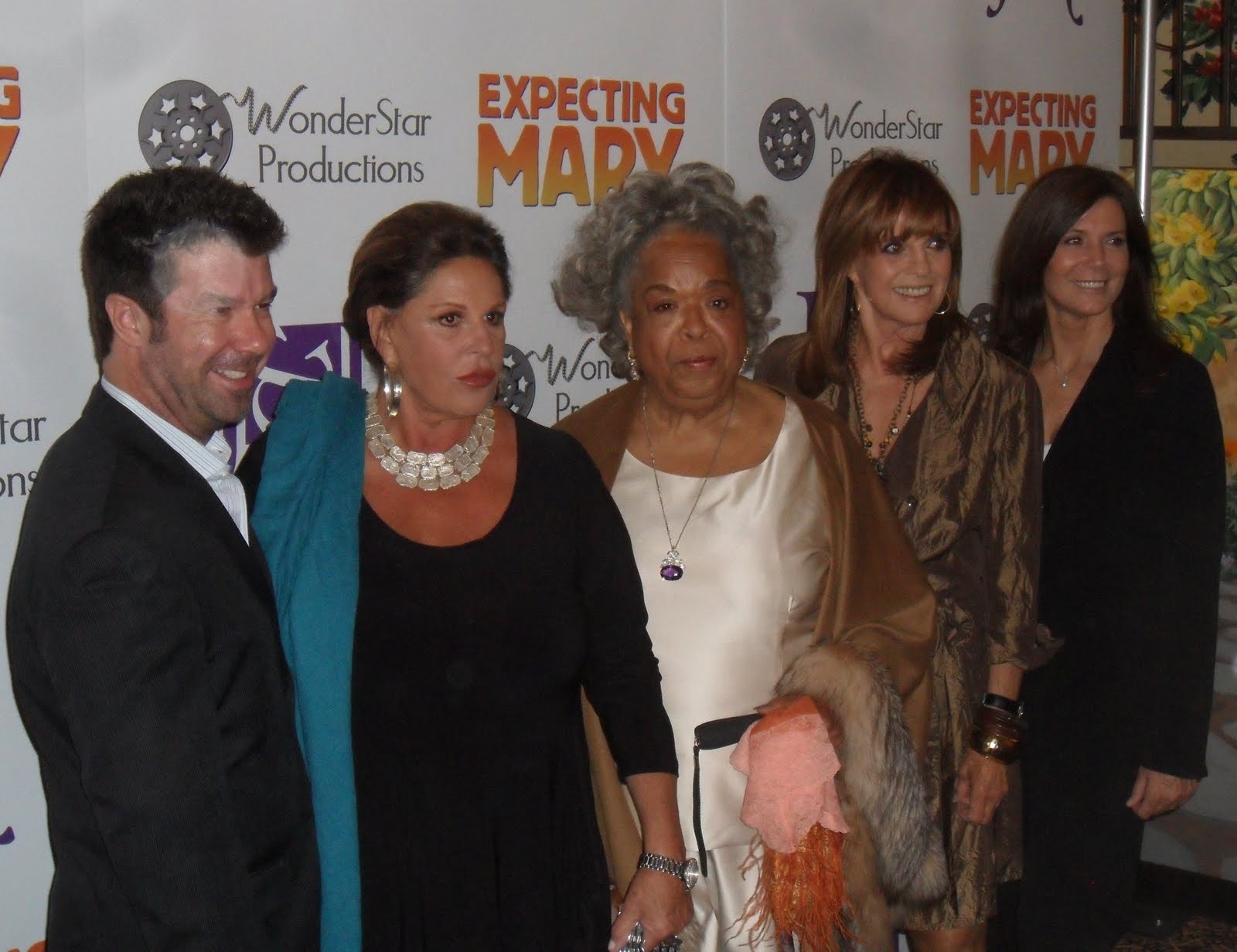 digital inovator expecting mary premiere palm springs digital inovator expecting mary premiere palm springs