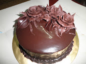 CHOCOLATE MOIST CAKE GANACHE WITH ROSES