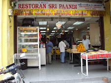 Typical Indian Restaurant in "Little India" in Kuala Lumpur(27-10-2007)