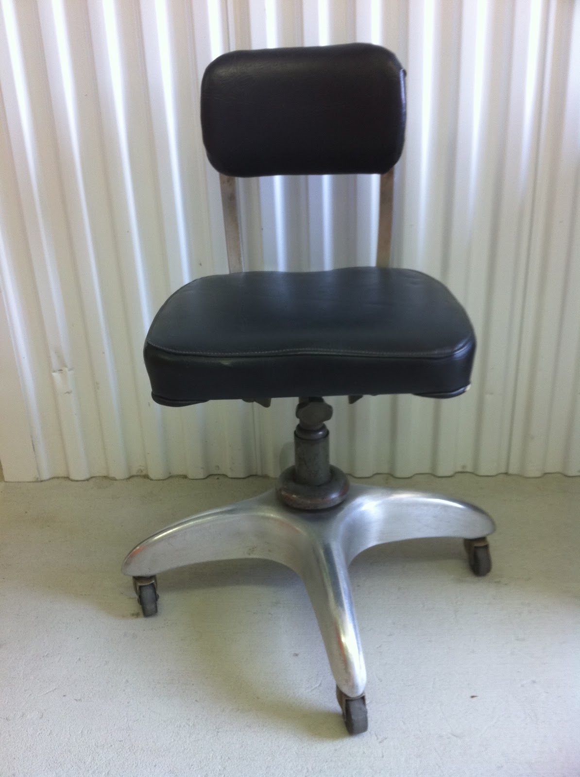 junk2funk Vintage Goodform Aluminum Adjustable Office Chair