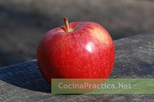 Recetas de postres fáciles y económicos: Manzana para cocinar en Horno.