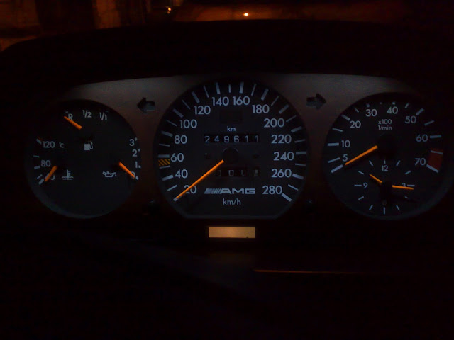 w124 amg speedometer