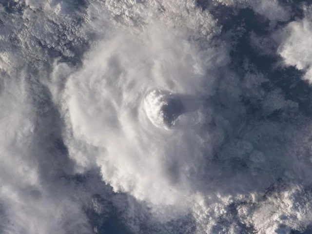Nube sobre Colombia NASA