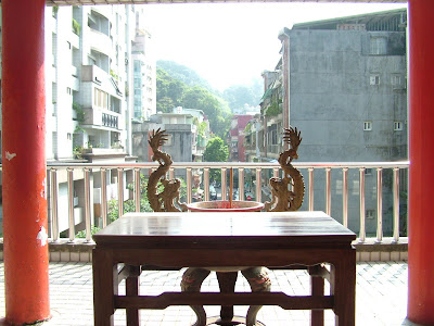 Street shrine, Neihu, Taipei