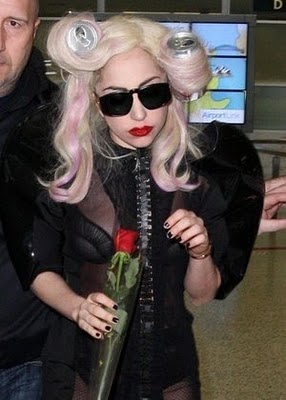 ladygaga-cocacola-bdlt-1%5B1%5D.jpg