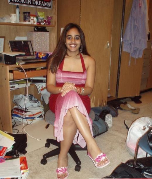 India's Most Purely Indian Crossed Legs