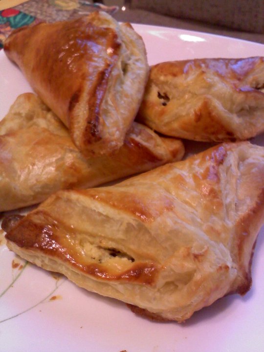 Sarah's Kitchen Chocolate and Cheese Danish? Yes Please!!