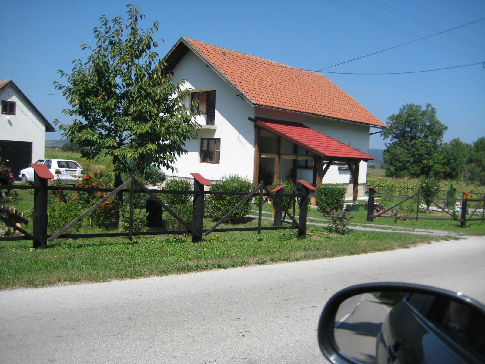 [IMG_3969.JPG]