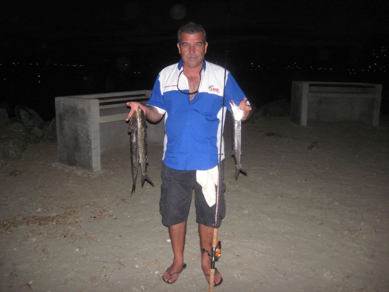 Surf Fishing en Puerto Vallarta Pescando