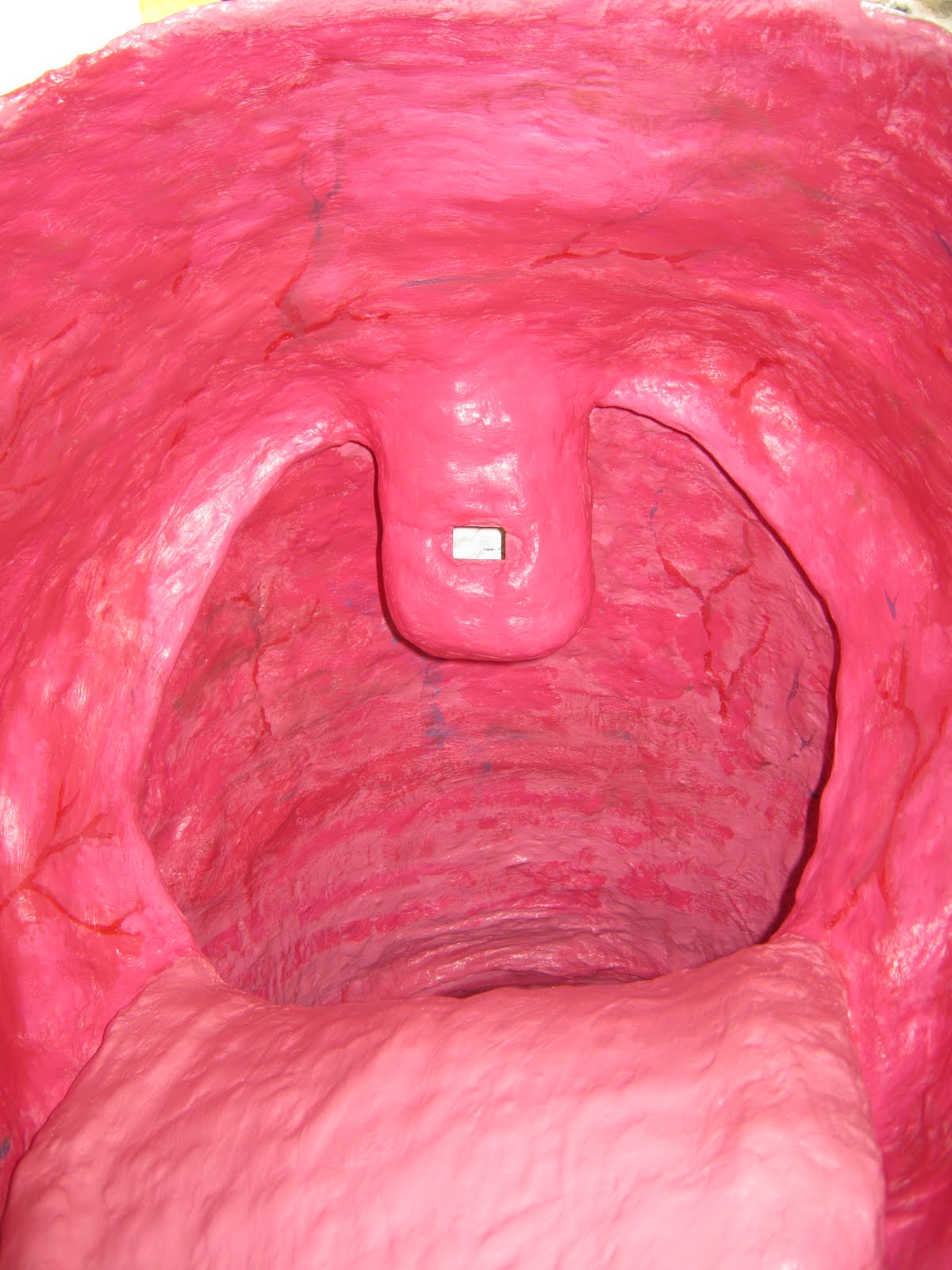 Feature Creatures FX Throat Prop part 5 finished painting!