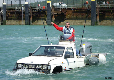 TOYbOTA, amphibious car, jeremy clakson, top gear challange