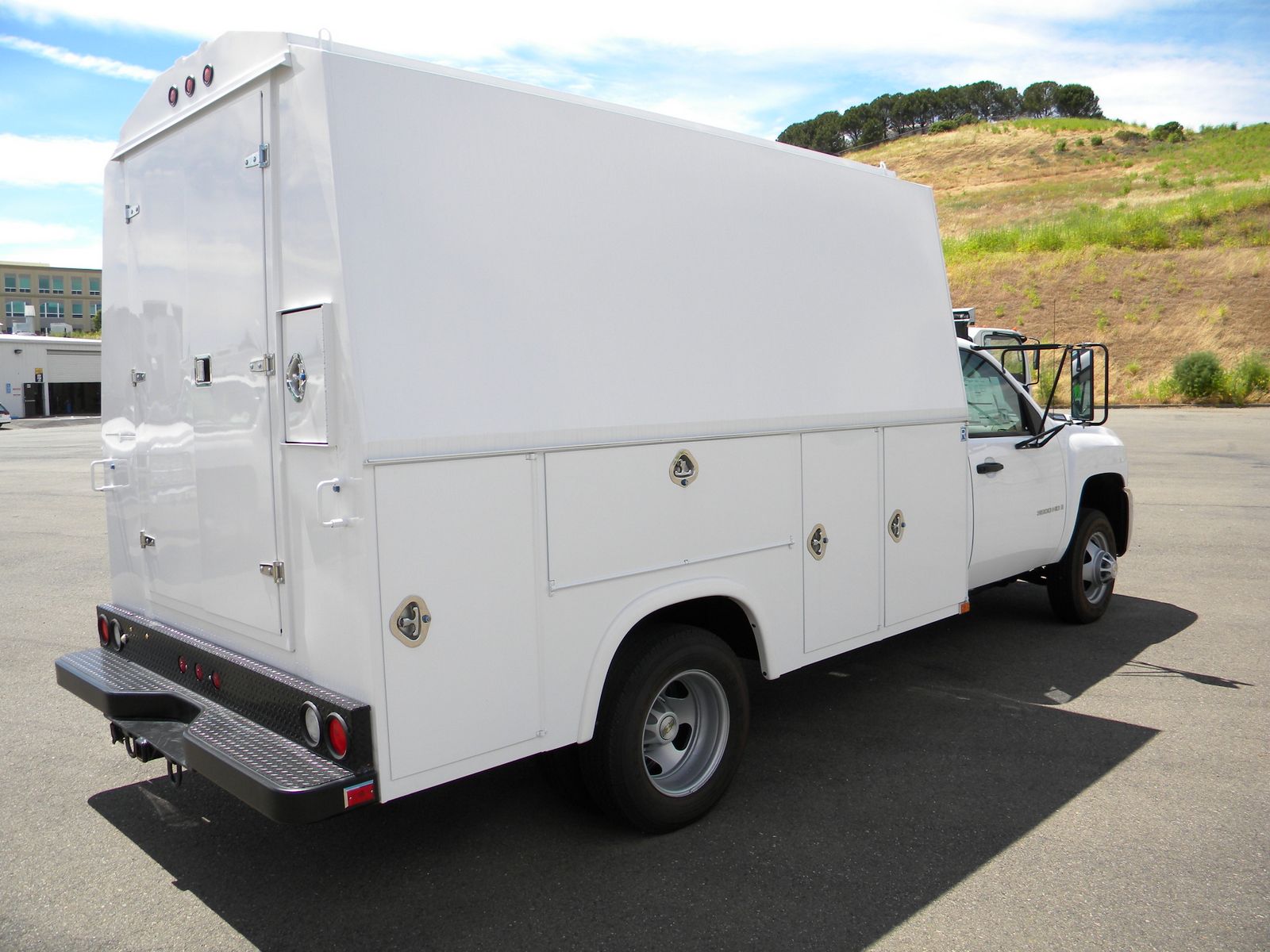 2008 Chevy Diesel Plumber Body