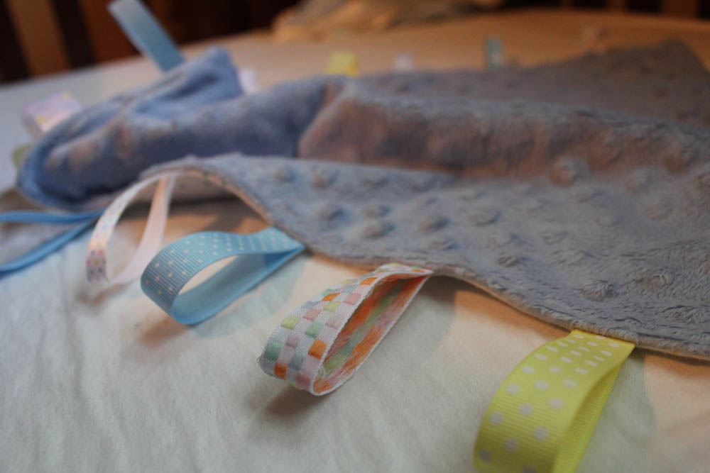 sassafras taggie blanket baby gift