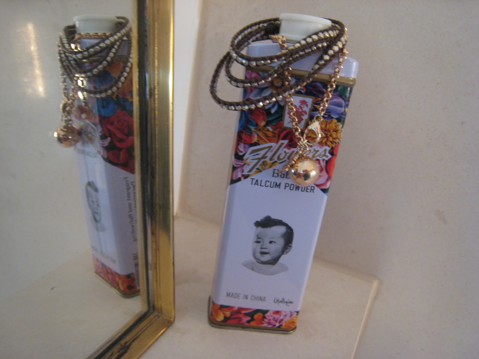 *my circus*: badezimmer.