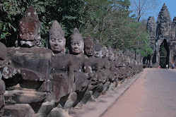 Entranced Way  Of Prasat Bayon ( Angkor Thom )