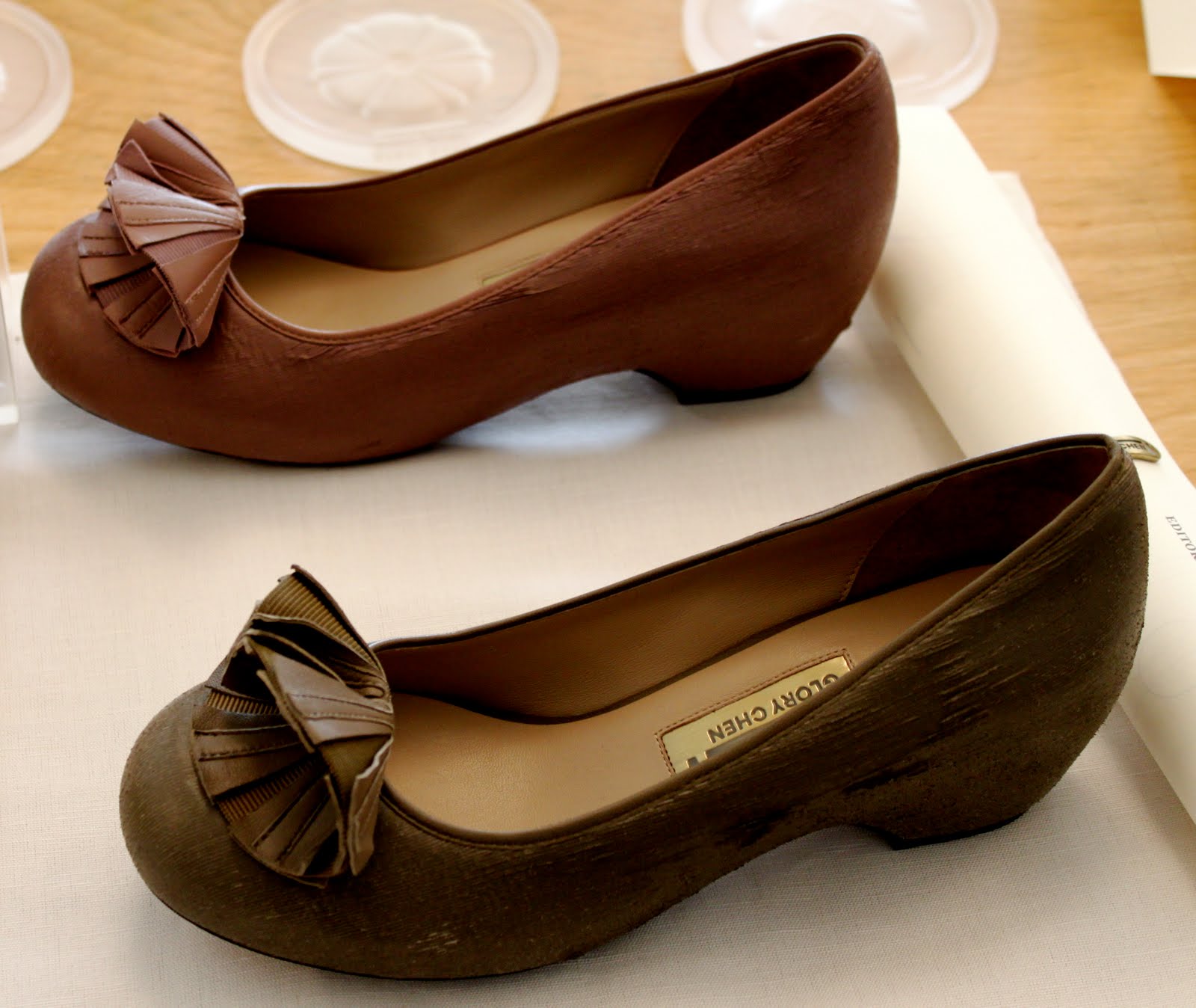 GLORY CHEN and JOY CHEN FALL/WINTER 2010 FOOTWEAR WITH A