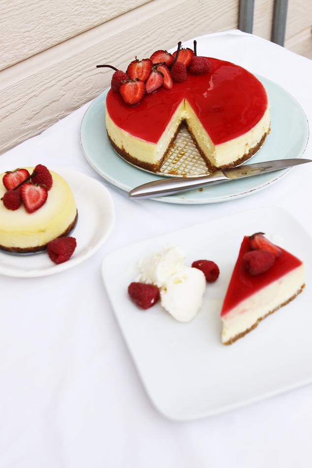 Gourmet Baking Vanilla Bean Cheesecake with Jellied Cream, Raspberry