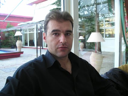 [liratzis+1.JPG]