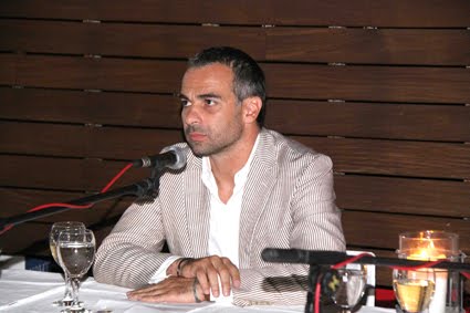 [fanoyrakis.JPG]