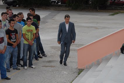 [Σελίδα+12η+Νο+6.JPG]
