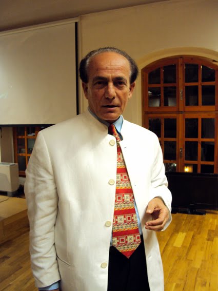 [Σελίδα+12η+Νο+10.JPG]