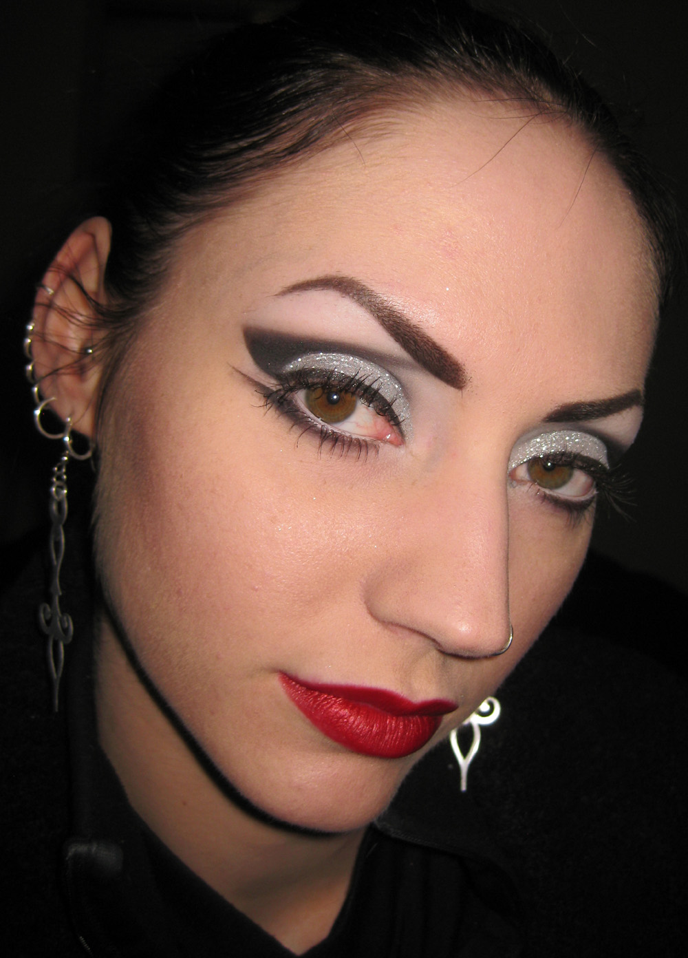 Glitter is my Crack: Halloween Black & White Cut Crease Makeup look ...