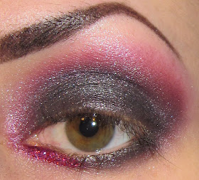 Glitter is my Crack: Smokey Ruby Red & Black Makeup look/Tutorial with MAC