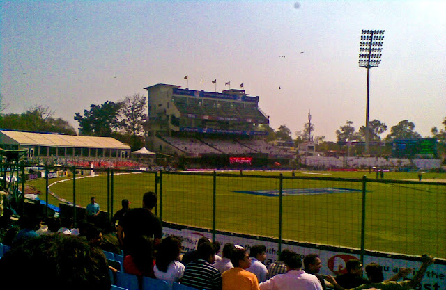 Mobile Clicks of IPL Match between Delhi DareDevils and Chennai Super Kings on 19th March 2010 @ Firoz Shah Kotla, Delhi, INDIA: Posted by VJ on PHOTO JOURNEY @ www.travellingcamera.com : VJ, ripple, Vijay Kumar Sharma, ripple4photography, Frozen Moments, photographs, Photography, ripple (VJ), VJ, Ripple (VJ) Photography, VJ-Photography, Capture Present for Future, Freeze Present for Future, ripple (VJ) Photographs , VJ Photographs, Ripple (VJ) Photography : I don't follow cricket and but know few players who have big name in the world of Cricket. On Friday we had an office outing to Firoz Shah Kotla to watch IPL Match between Delhi DareDevils and Chennai SuperKings...Cameras were not allowed inside the stadium :(  But I managed with my Nokia Phone :): This Stadium was originally a fortress built by Sultan Ferozshah Tughlaq to house his version of Delhi city called Ferozabad. A pristine polished sandstone pillar from the 3rd century B.C. rises from the palace's crumbling remains, one of many pillars left by the Mauryan emperor Ashoka; it was moved from Punjab and re-erected in its current location in 1356. The Feroz Shah Kotla was established as a cricket ground in 1883. The first test match at this venue was played on November 10, 1948 when India took on the West Indies. Anil Kumble took 10 wickets in an inning on this ground in 1999, only the second time this feat has been achieved in test cricket. It is owned and operated by the DDCA (Delhi District Cricket Association). Since 2008 the stadium has been the home venue of the Delhi DareDevils of the Indian Premier League. On 27th December 2009, an ODI match between India and Sri Lanka called off because pitch conditions were classed as unfit to host a match. The ICC is currently conducting an investigation, and a possible sanction could include the Feroz Shah Kotla being rejected as a venue for the 2011 Cricket World Cup. Its sunset time now and Chennai Team has started batting... I loved Hayden's 6s and that made this experience a memorable one.... Amazing play by Hayden... Initially people were hesitating to appreciate his 6s but  his bat made all to cheer in the end... I liked it :)