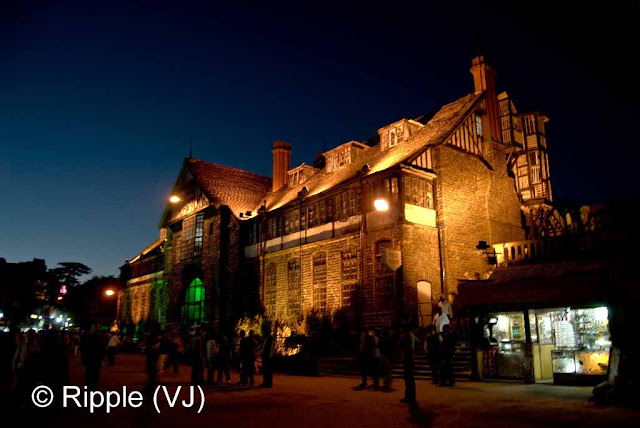Posted by Ripple (VJ) : Shimla Night View : Front view of Shimla Town Hall in low light... This has been captured from Mall Road...