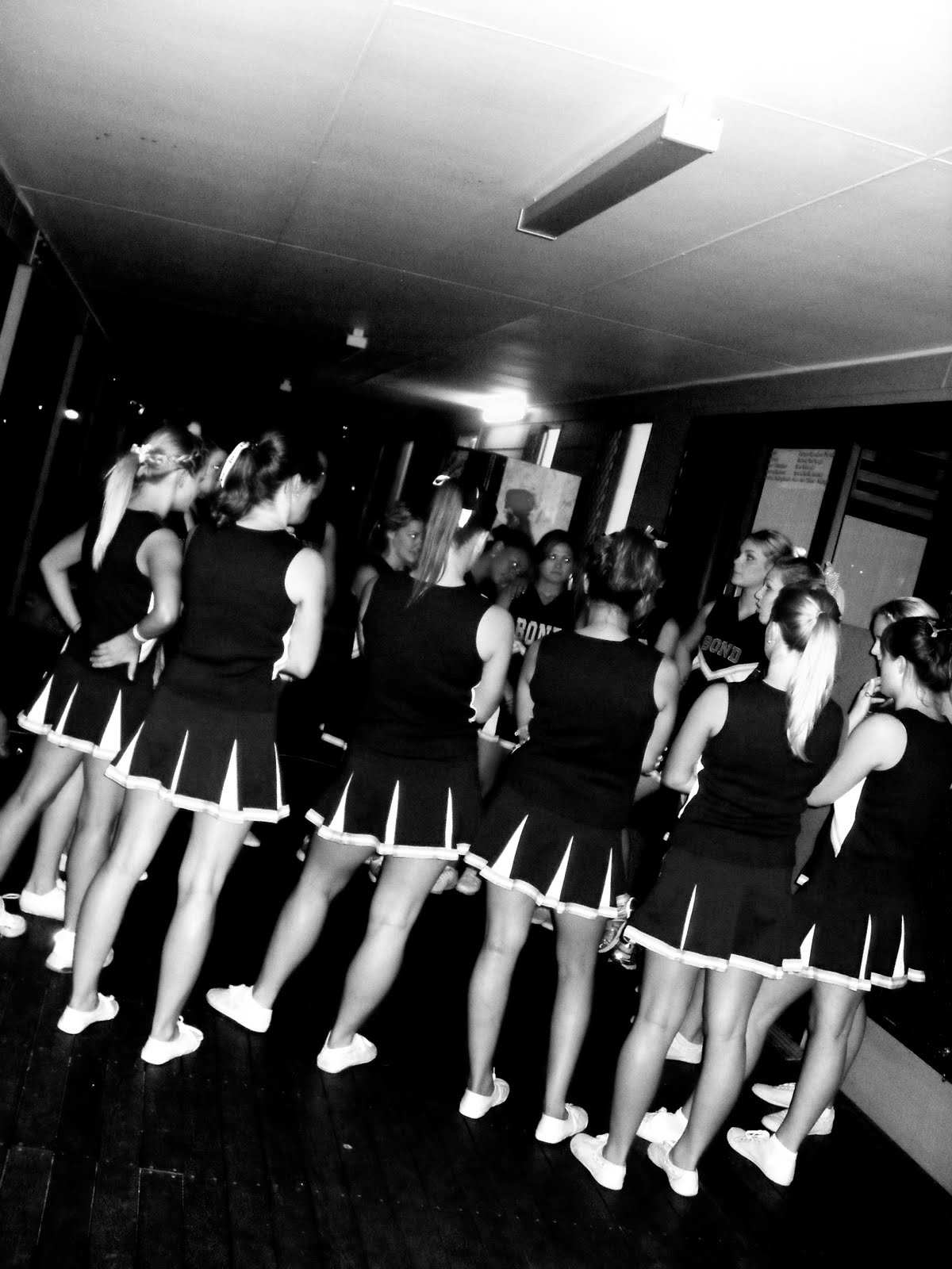 Bond Cheerleading Club the cheerleading dictionary