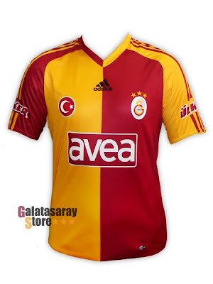 Galatasaray+Par%C3%A7al%C4%B1+Forma.jpg