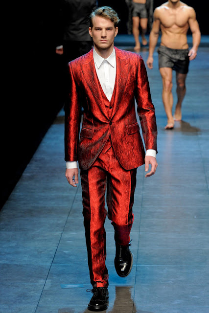 Mode des Garçons: Red Runway Trends : Milan Men's F/W2011 Fashion Week