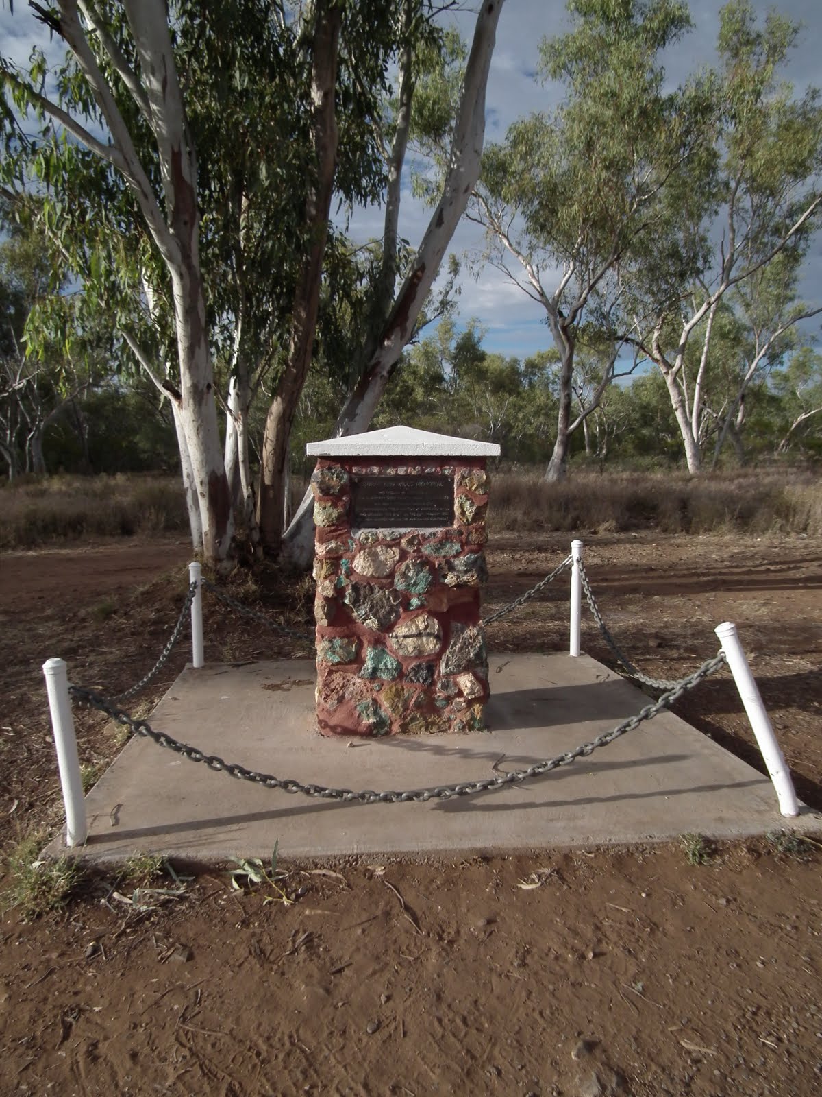 Australian Adventure Mt Isa & Camping by a Billabong