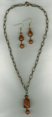 Antique Gold Chain w/ Goldstone Pendant