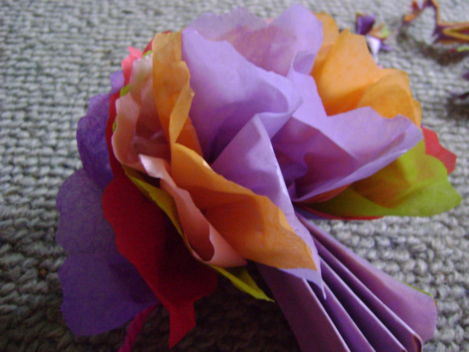 Polluted Pixie Mexican Paper Flower Tutorial