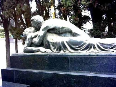 [cemiterio_sensual2.jpg]