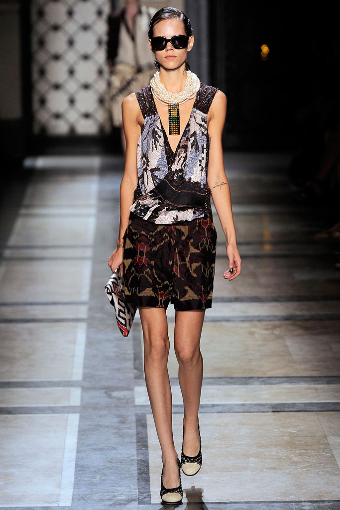 [Dries+Van+Noten+SS10+1.jpg]