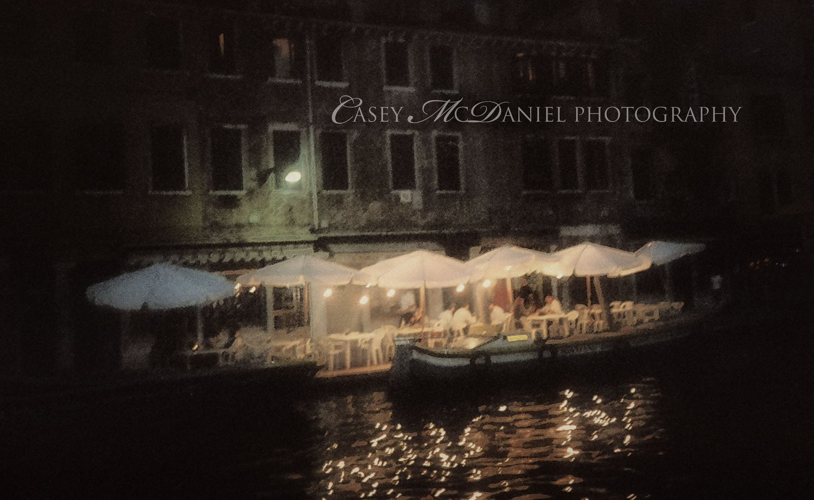 [Eating+in+Venice+GOOD+lovely+and+ethereal-cropped+vintage+2+elegant+watermark.jpg]