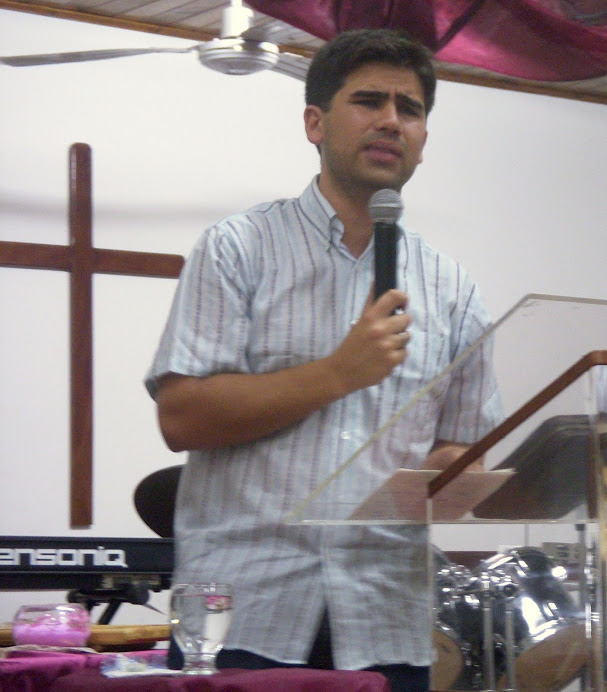 Predicando en Argentina.