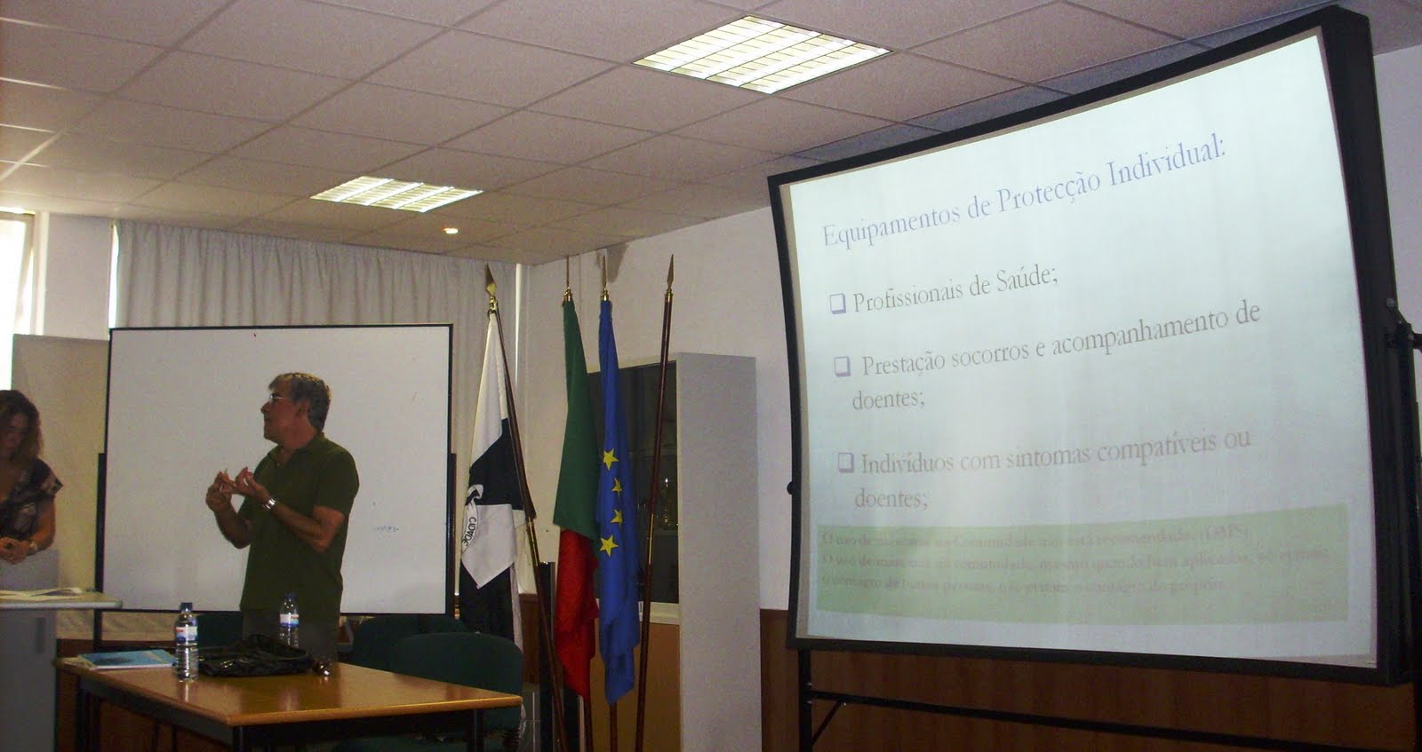 [GripeAOut09+025.jpg]