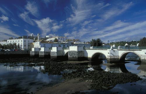 [tavira01.jpg]