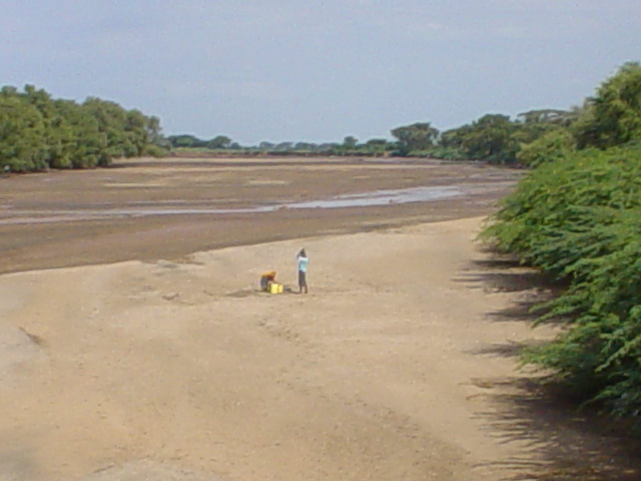 [k35harvestingwater.JPG]