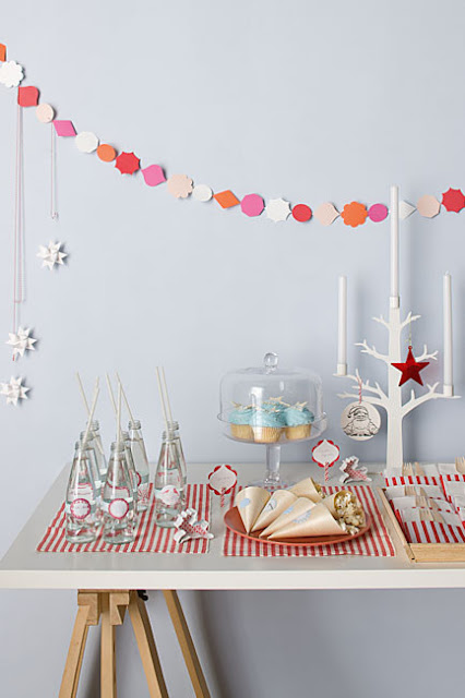 Little Bits of Lovely: Inspiration Christmas Table Settings