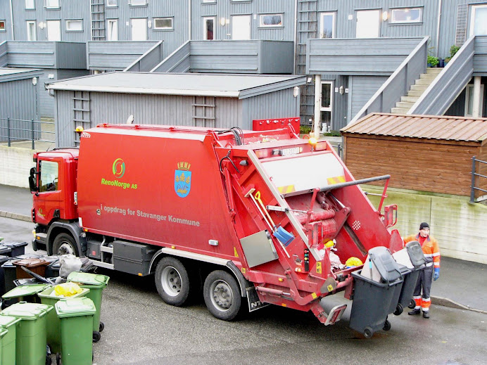 Мусоровоз Garbage