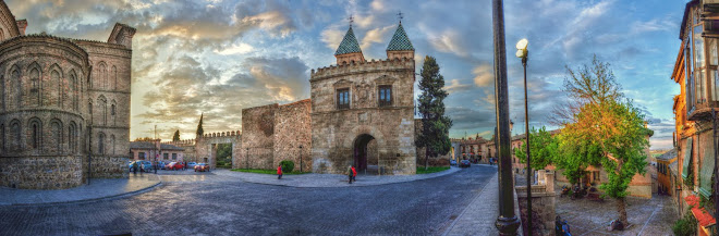 PUERTA DE BISAGRA Y SANTIAGO DEL ARRABAL