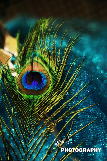 [32+] Painting Krishna Flute And Peacock Feather Images