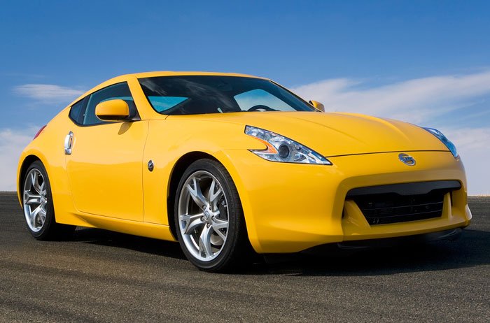 Nissan 370z yellow limited edition