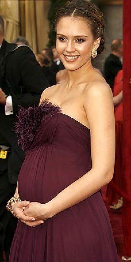 Sexy Pregnant Celebrities 22