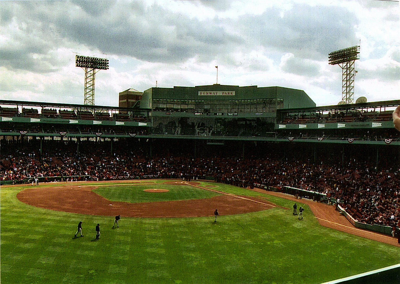 [Fenway+Park+from+Monster+Seats+Opening+Day+2004.jpg]