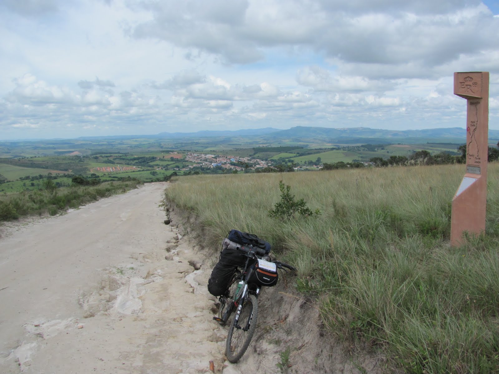 [Expedição+Foz,+Estrada+Real+e+B.H+551.jpg]